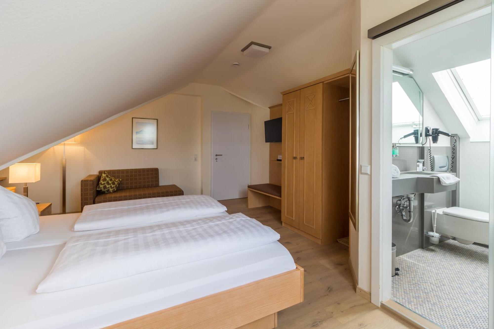 Gaestehaus Burgblick Bisingen Phòng bức ảnh